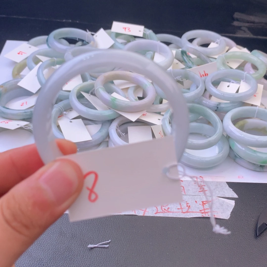 翡翠手镯未镶嵌1569888888899989