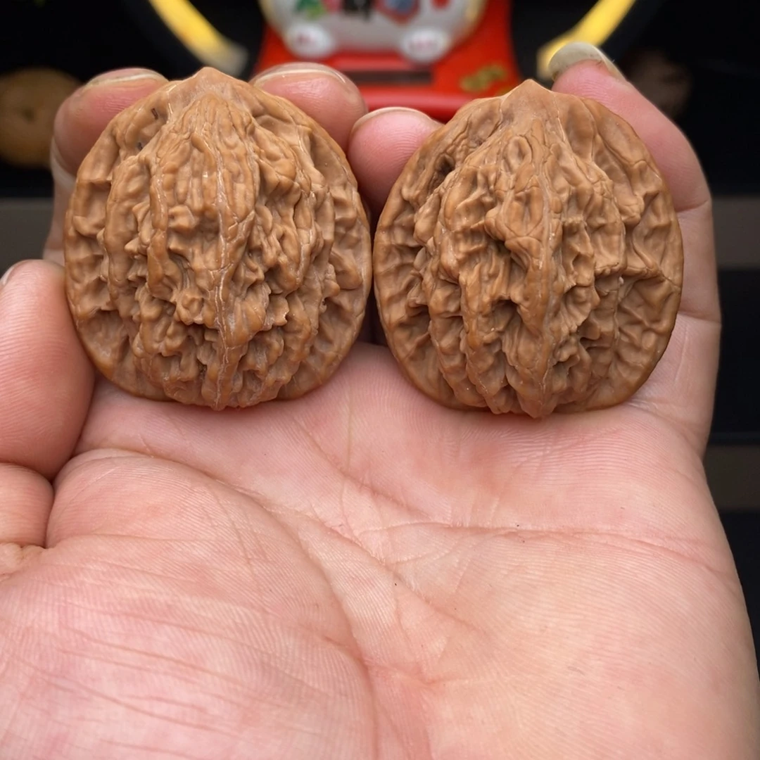 把件文玩核桃40麦虎