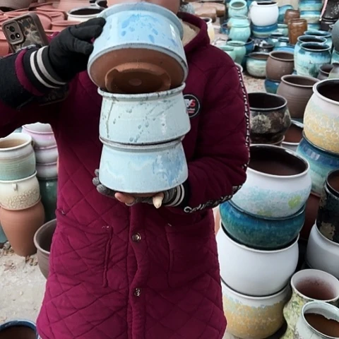 口15高11瑕疵盆子。