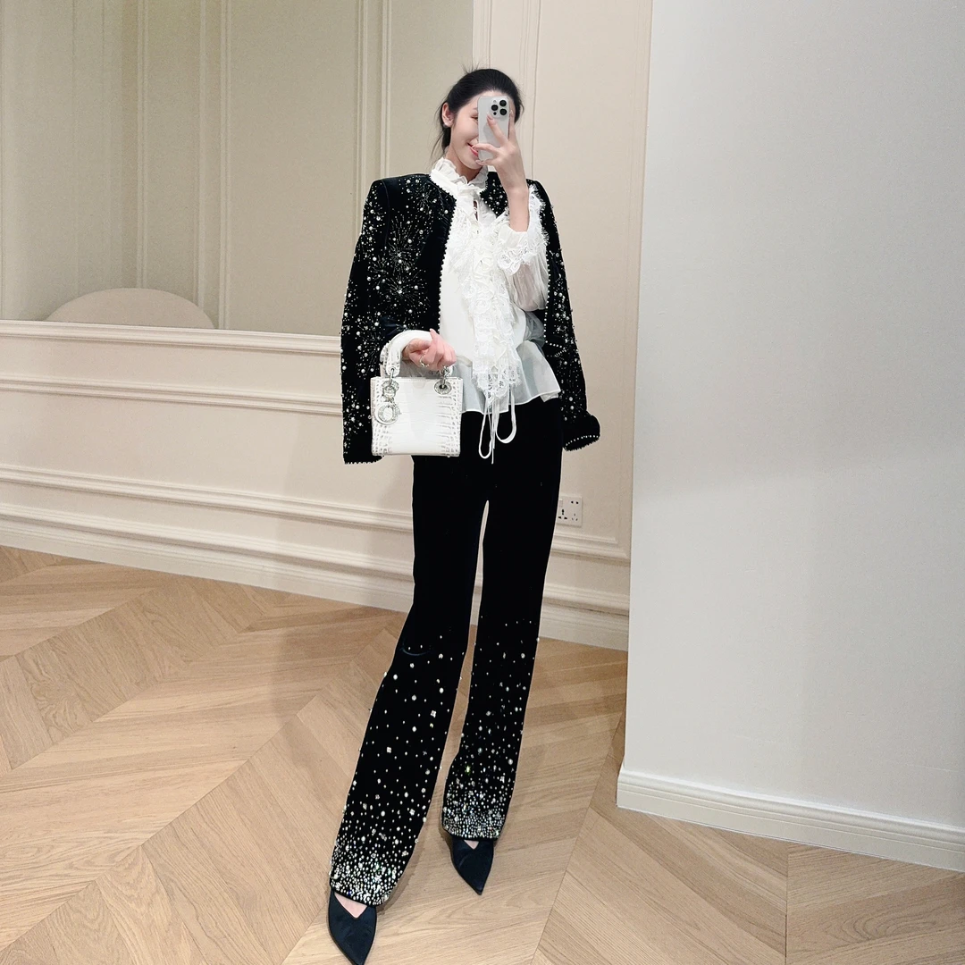 嫚渡2025秋季新款女装时尚镶钻丝绒休闲裤优雅气质丝绒长裤女