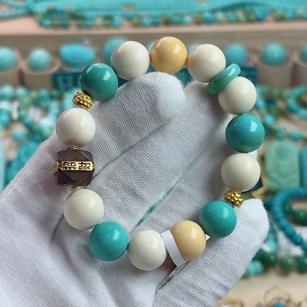 绿松石18K金镶嵌珠宝奇石