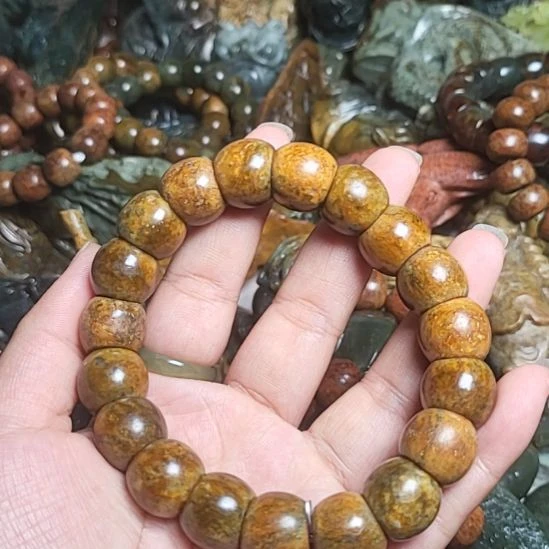 天***好岫岩河磨玉（透闪石质玉）未镶嵌挂件