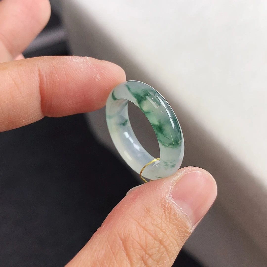 翡翠未镶嵌戒指16号