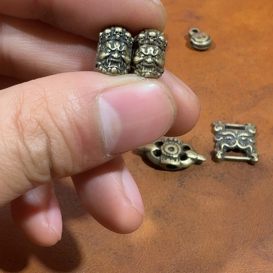 开***的,东西很好看很好看