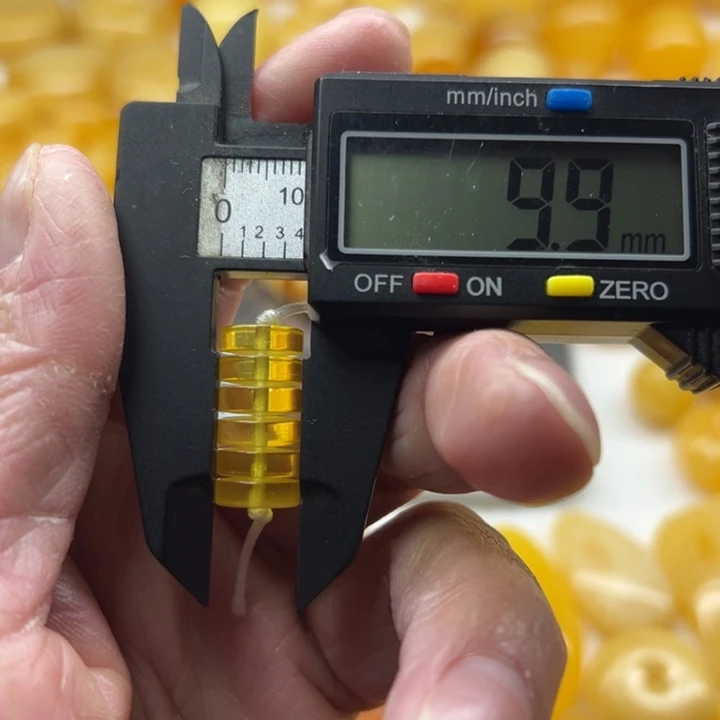 琥珀（矿物珀）未镶嵌裸石