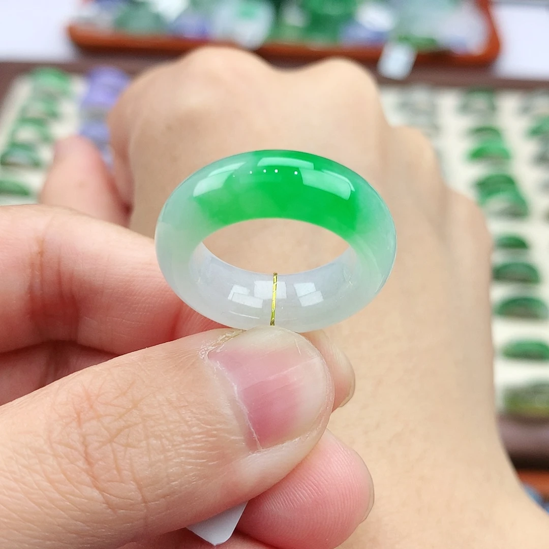 翡翠戒指未镶嵌13号