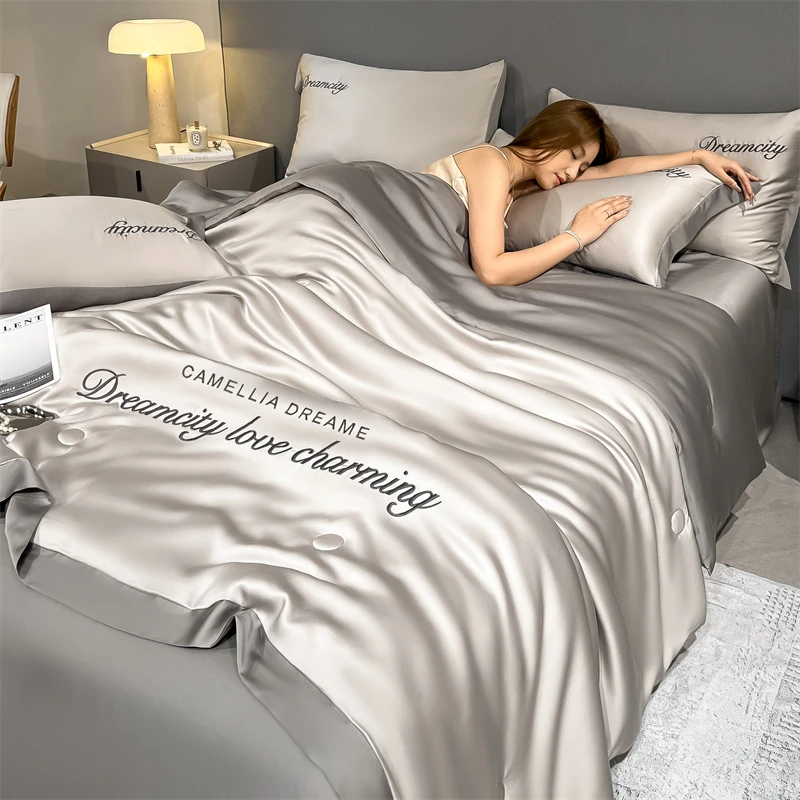 夏季新款 刺绣水洗夏凉被空调被四件套凉感丝滑薄款纯色-可机洗