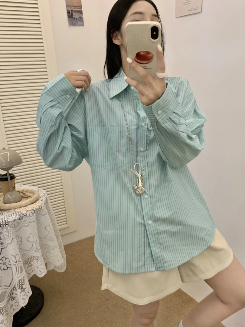 薄荷蓝绿条纹翻领长袖衬衫女宽松通勤气质百搭四季通用上衣