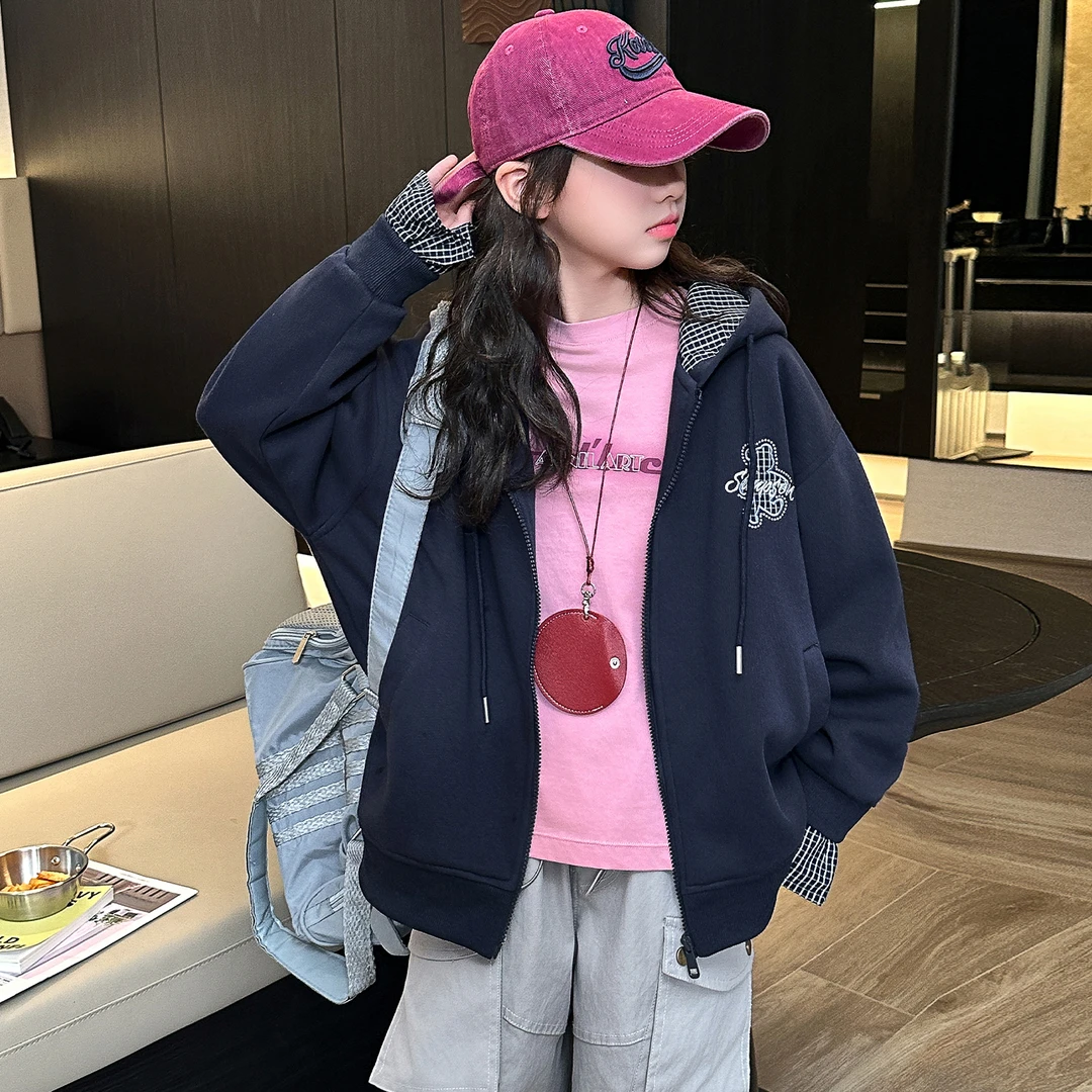 女童上衣秋款2025新款儿童洋气时髦卫衣棒球服外套中大童休闲运动