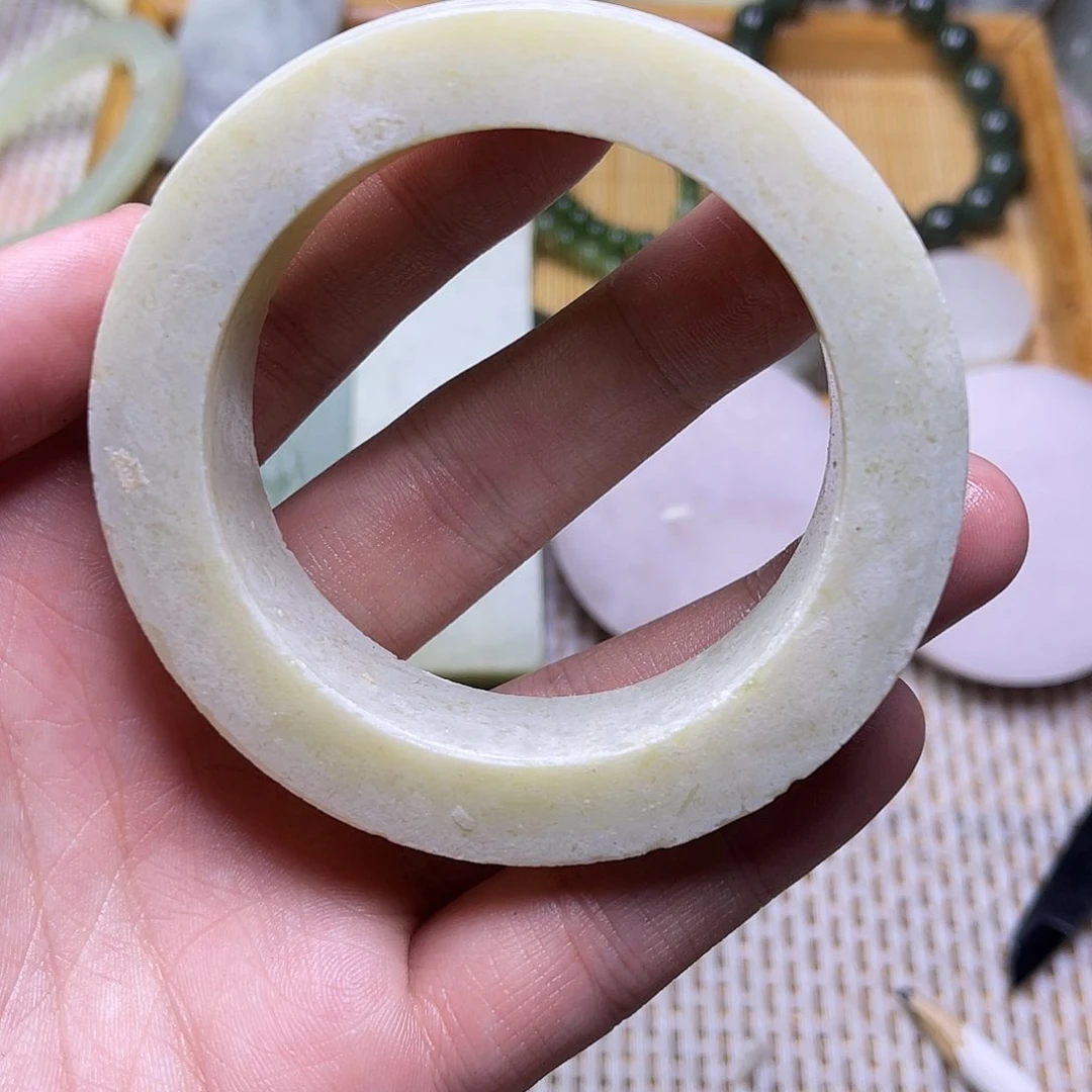 未镶嵌和田玉珠宝半成品58