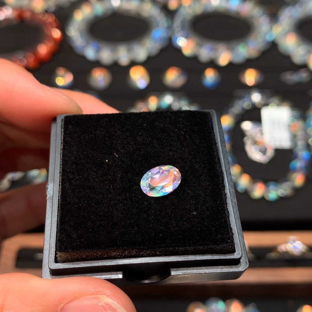 昵***中手链月光石未镶嵌裸石