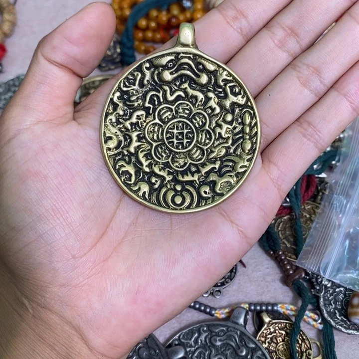 杨*东藏式九宫八卦牌喜欢入手