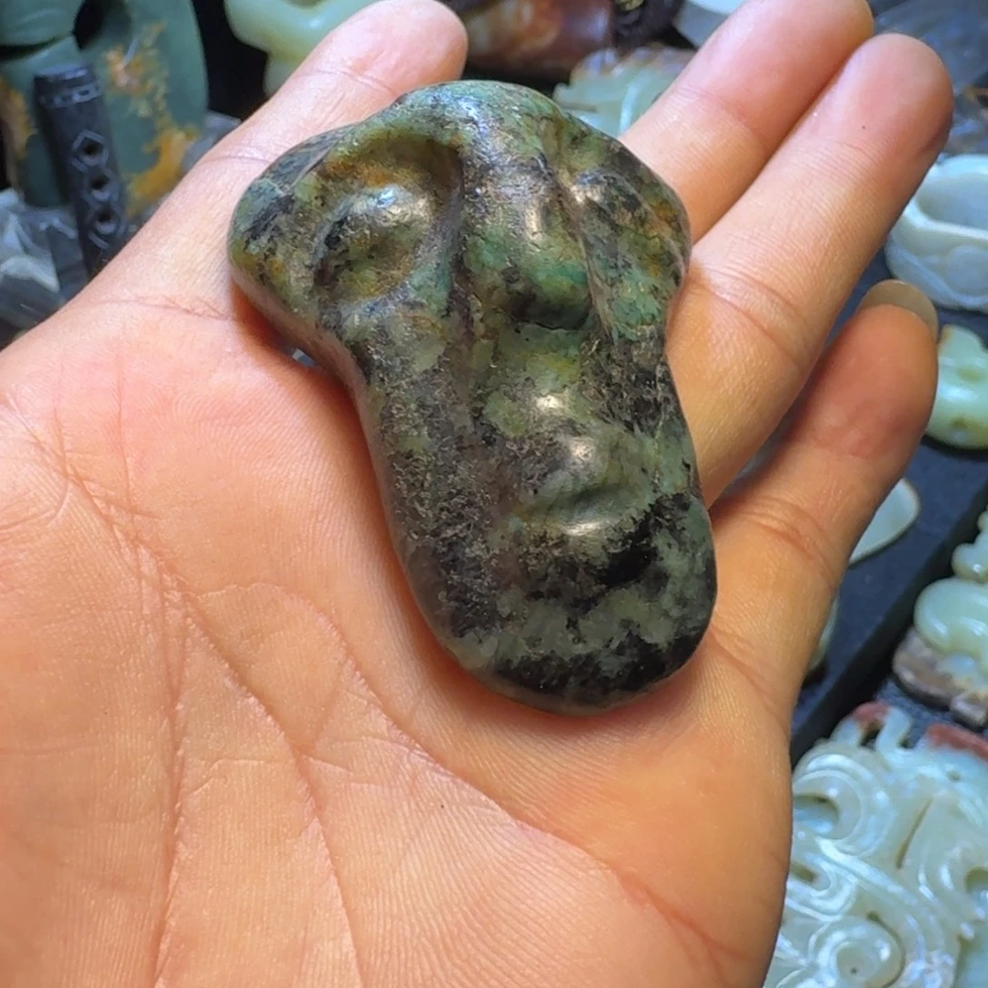 是***么玉玉摆件神人面器型