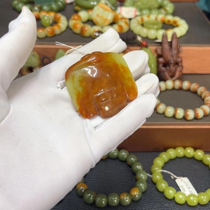 范***f未镶嵌手链透闪石质玉