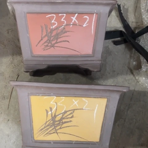 紫砂花盆  100-2。  33/21