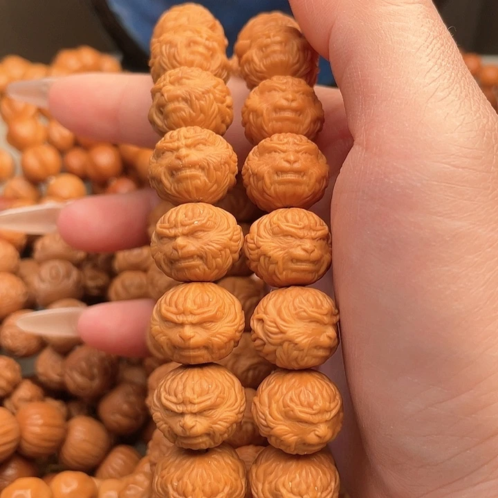 【闪购商品】手串猴头核桃渣*辉