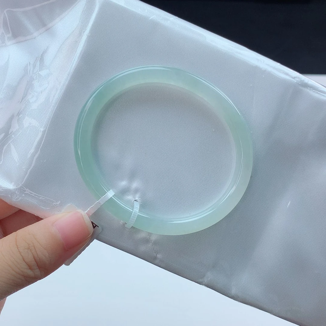 未镶嵌手镯翡翠4号