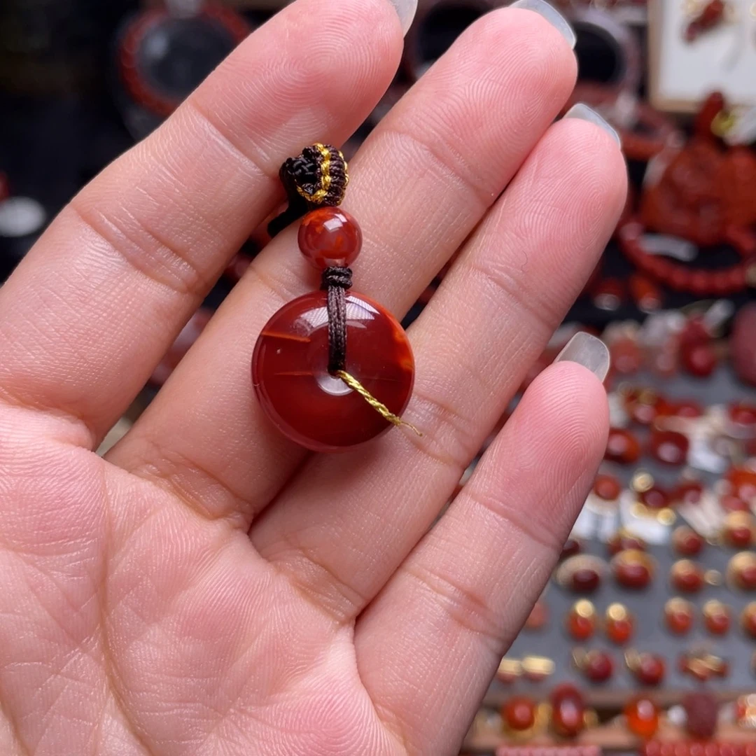 南红玛瑙未镶嵌平安扣