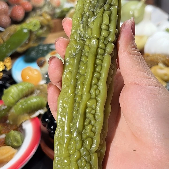 我***k蛇纹石玉未镶嵌珠宝奇石