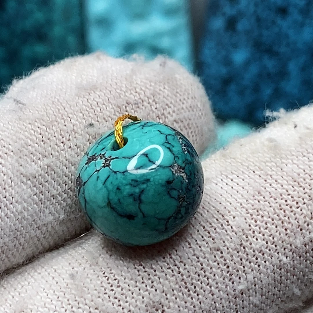 绿松石未镶嵌天然原矿 带武汉地大证书