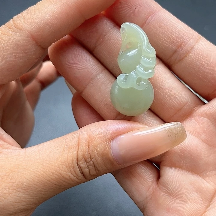 【闪购商品】颈饰未镶嵌和田玉
