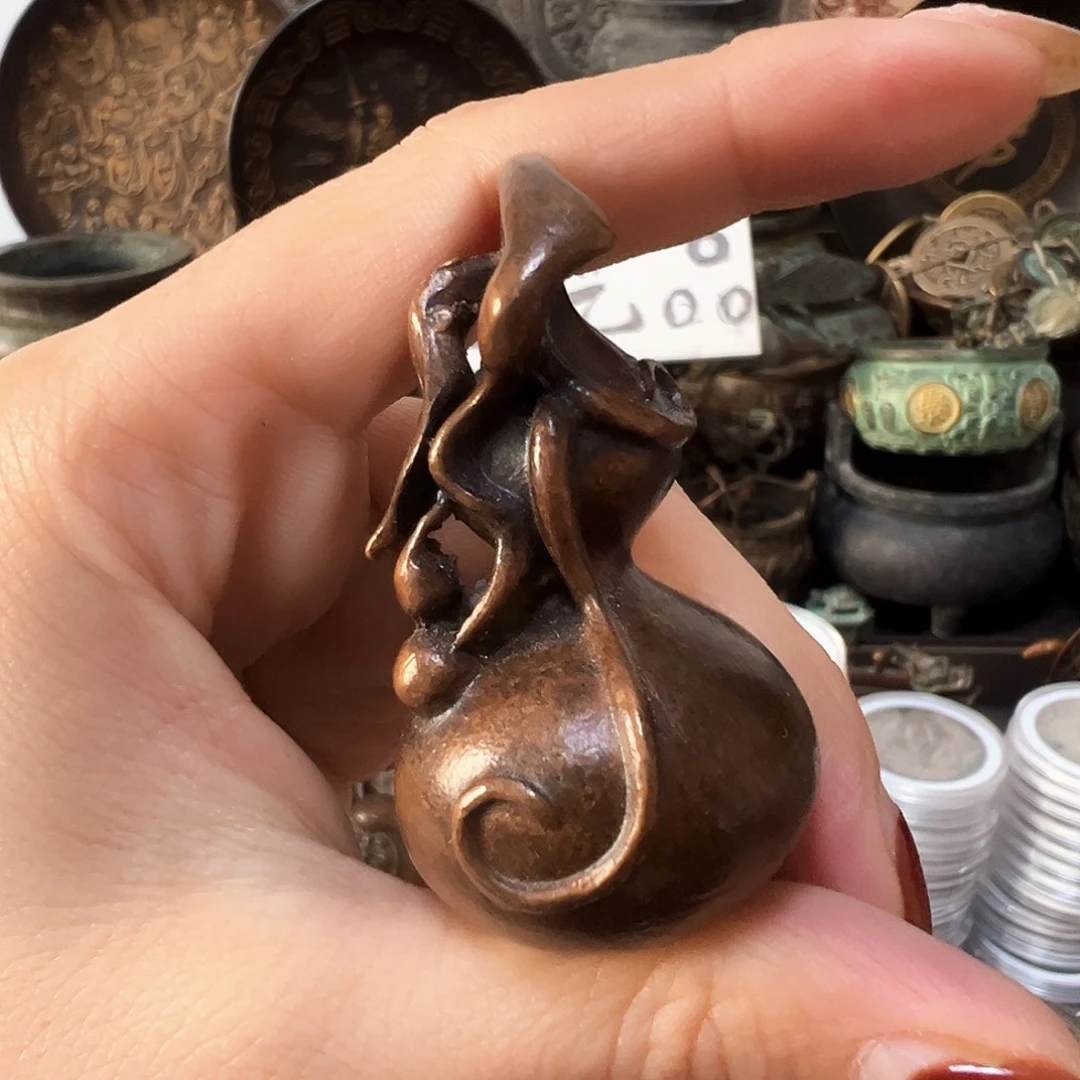 金属复古风格摆件