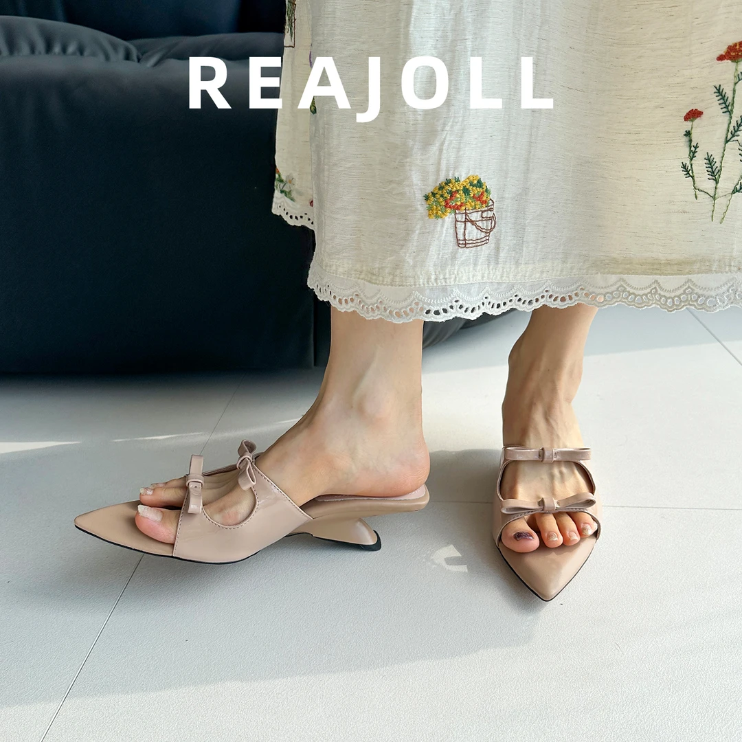 拖鞋女夏外穿2025新款尖头高跟小众不累脚配裙子高级感时尚半凉拖