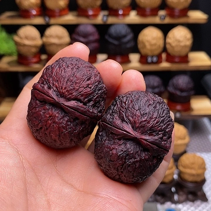 文玩核桃把件泰伦元宝地焖42