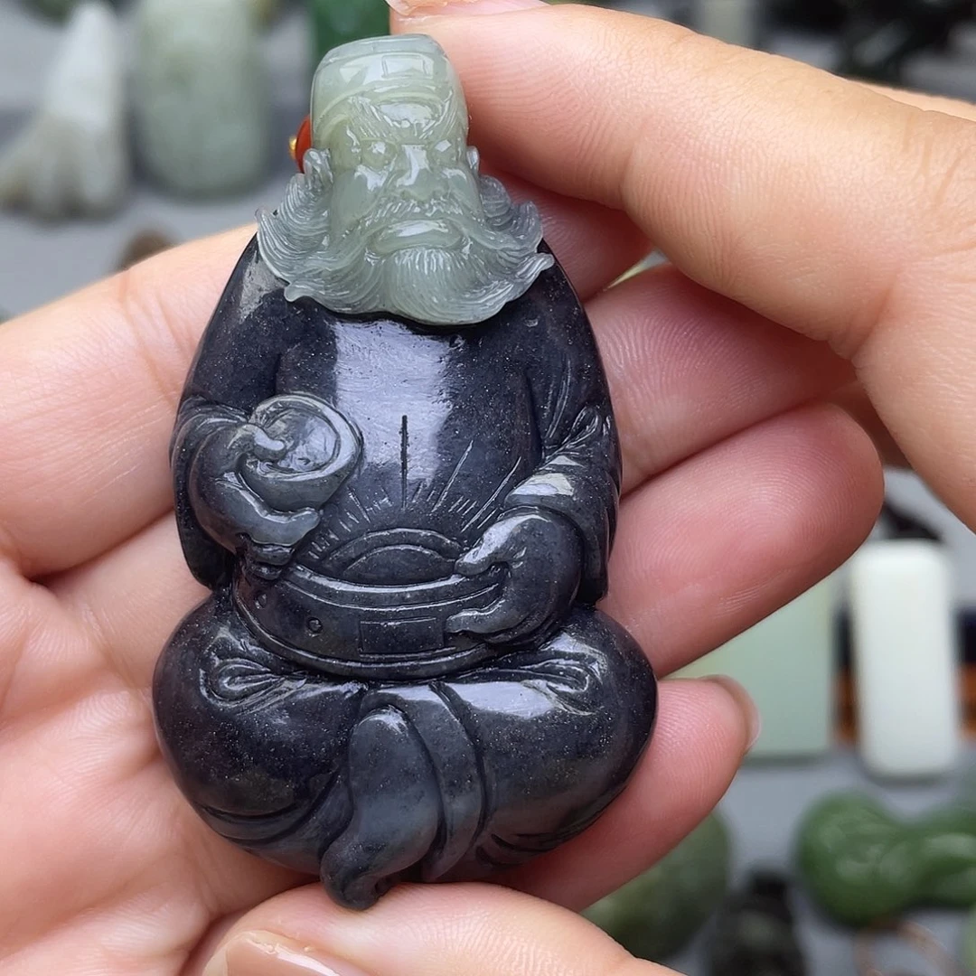 小***师和田玉未镶嵌挂件