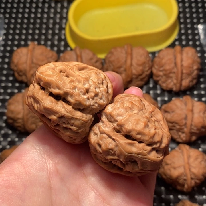 把件文玩核桃40边47肚四深开蛙王