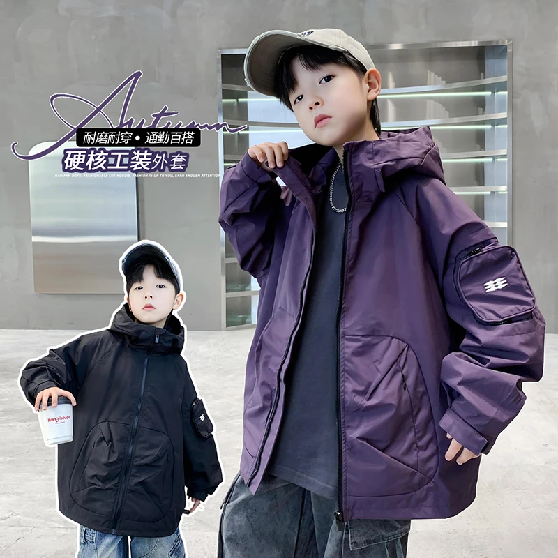 男童外套春秋装2025新款炸街中大童冲锋衣帅气男孩宽松工装上衣潮