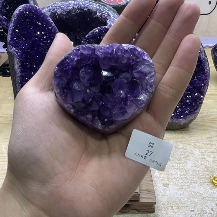 未镶嵌大型摆件（非配饰）紫晶