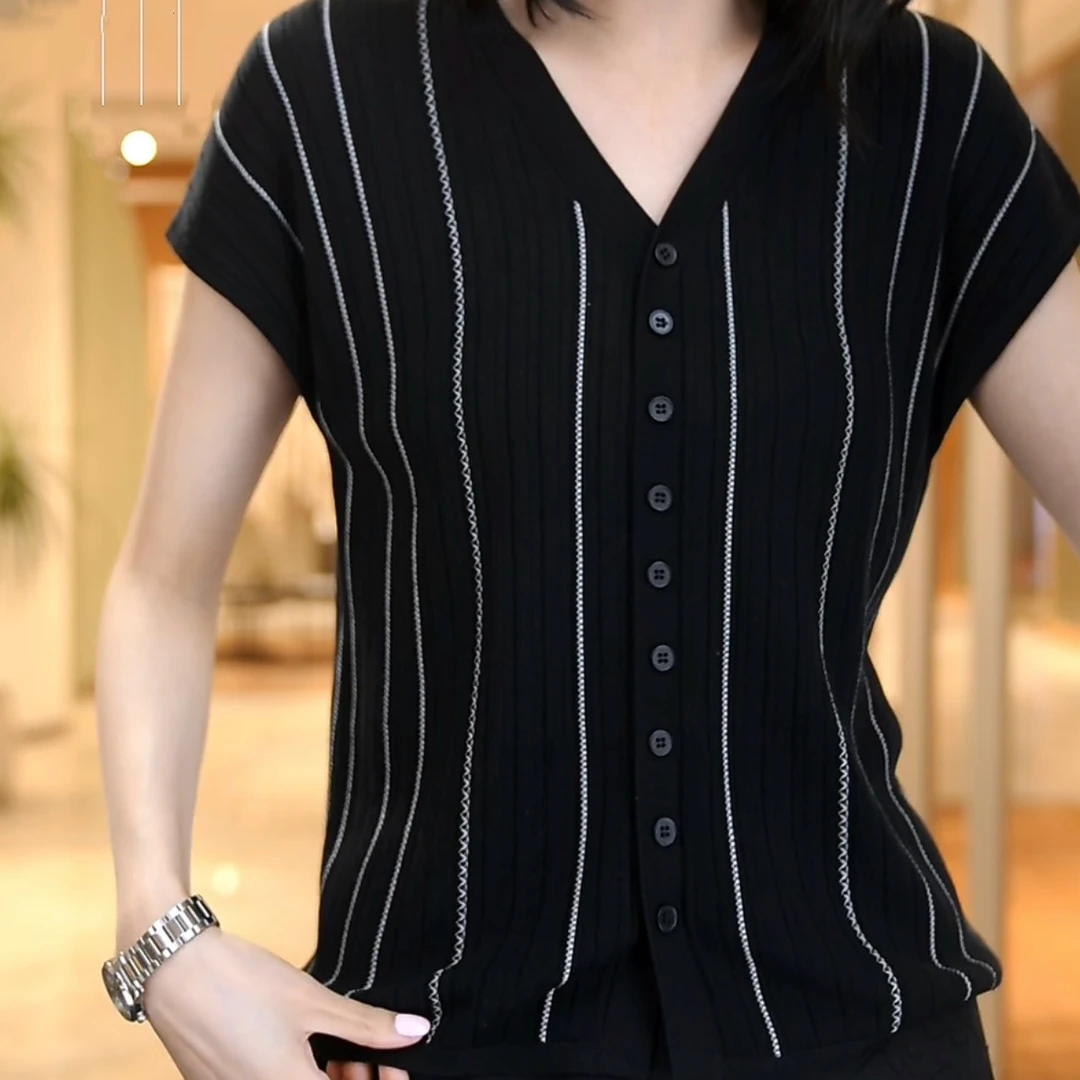 【80-160斤】2025夏季服装新款v领镂空百搭女士针织衫冰丝显瘦225