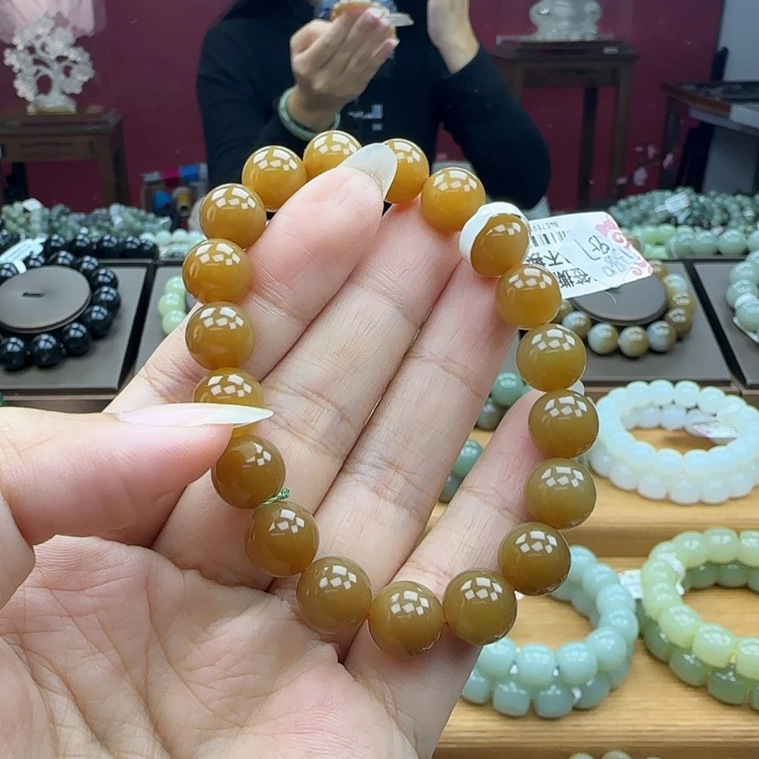 和田玉未镶嵌手串