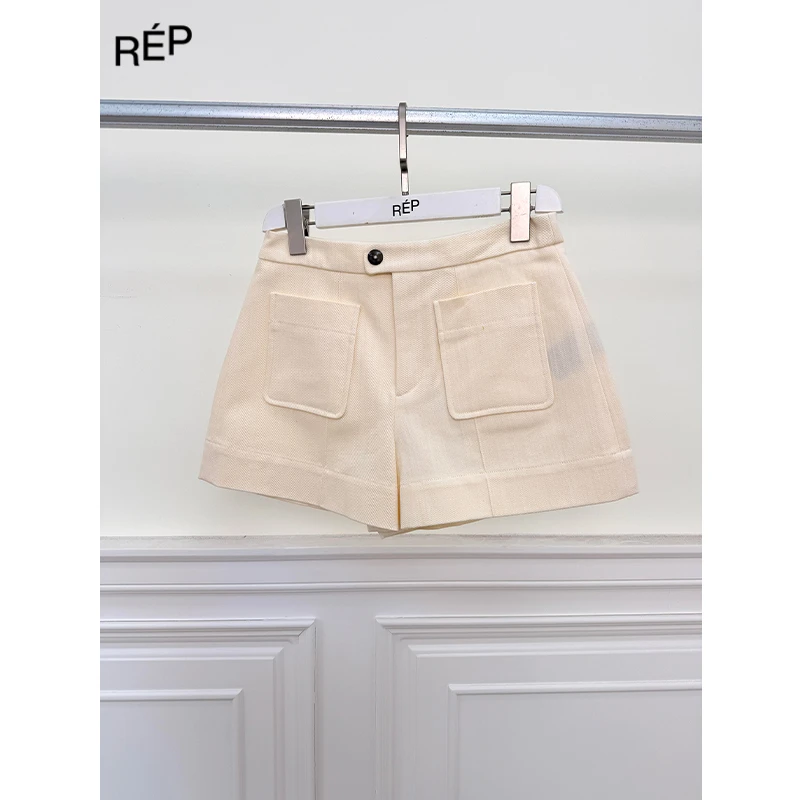 REP-SOEUR设计师品牌米白色短裤 25SS 早春穿搭