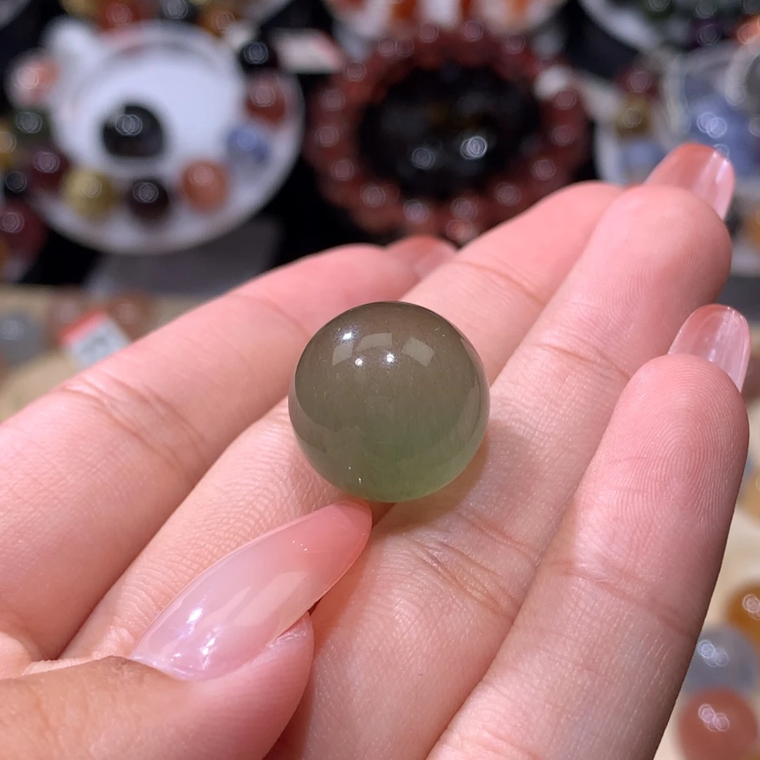 陌***人未镶嵌手串水晶绿兔毛单珠吊坠16.2mm