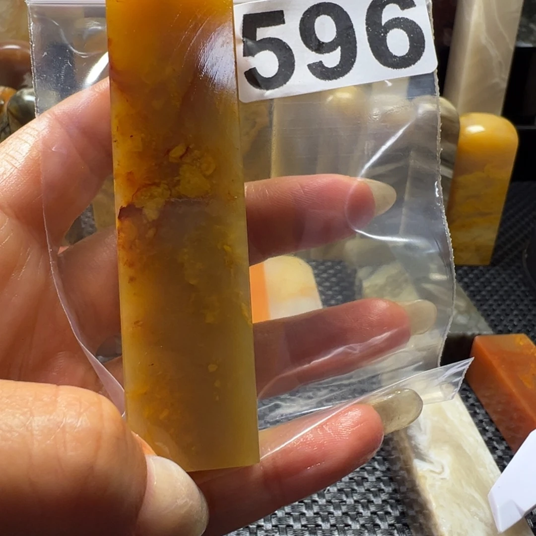 老挝石飞**梦巴林石巴林石