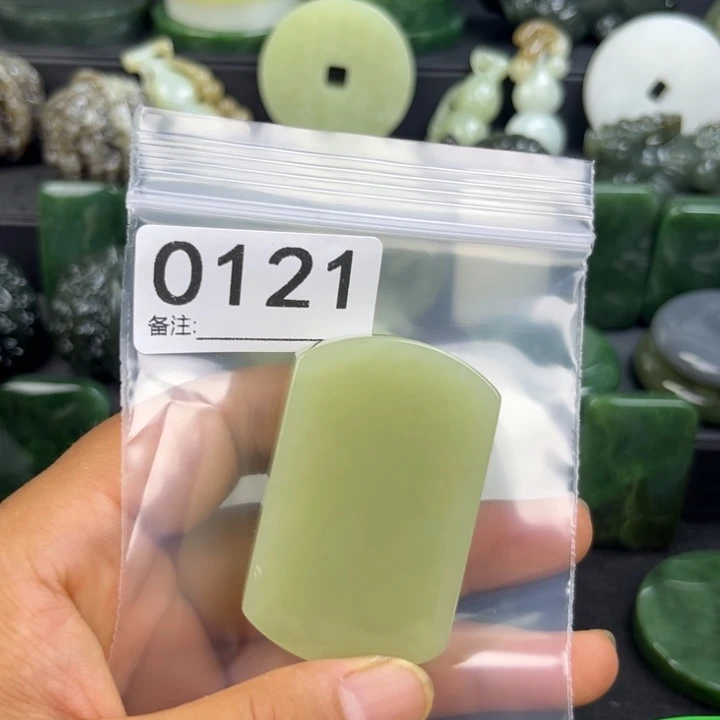 和田玉未镶嵌珠宝半成品