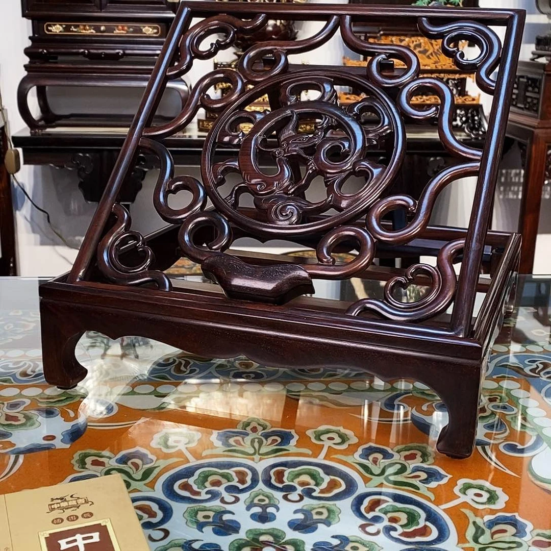 红酸枝木类成套家具大红酸枝架子