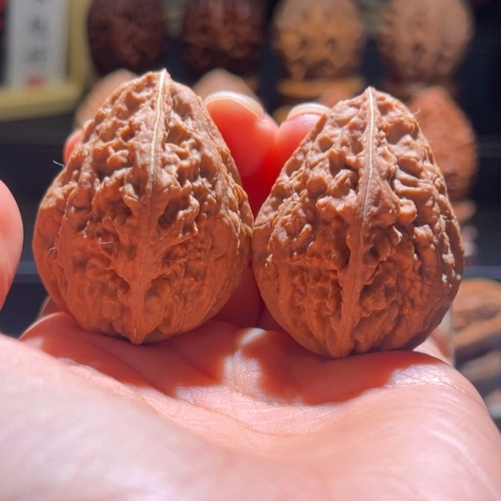 文玩核桃吊坠莲花奶塔69