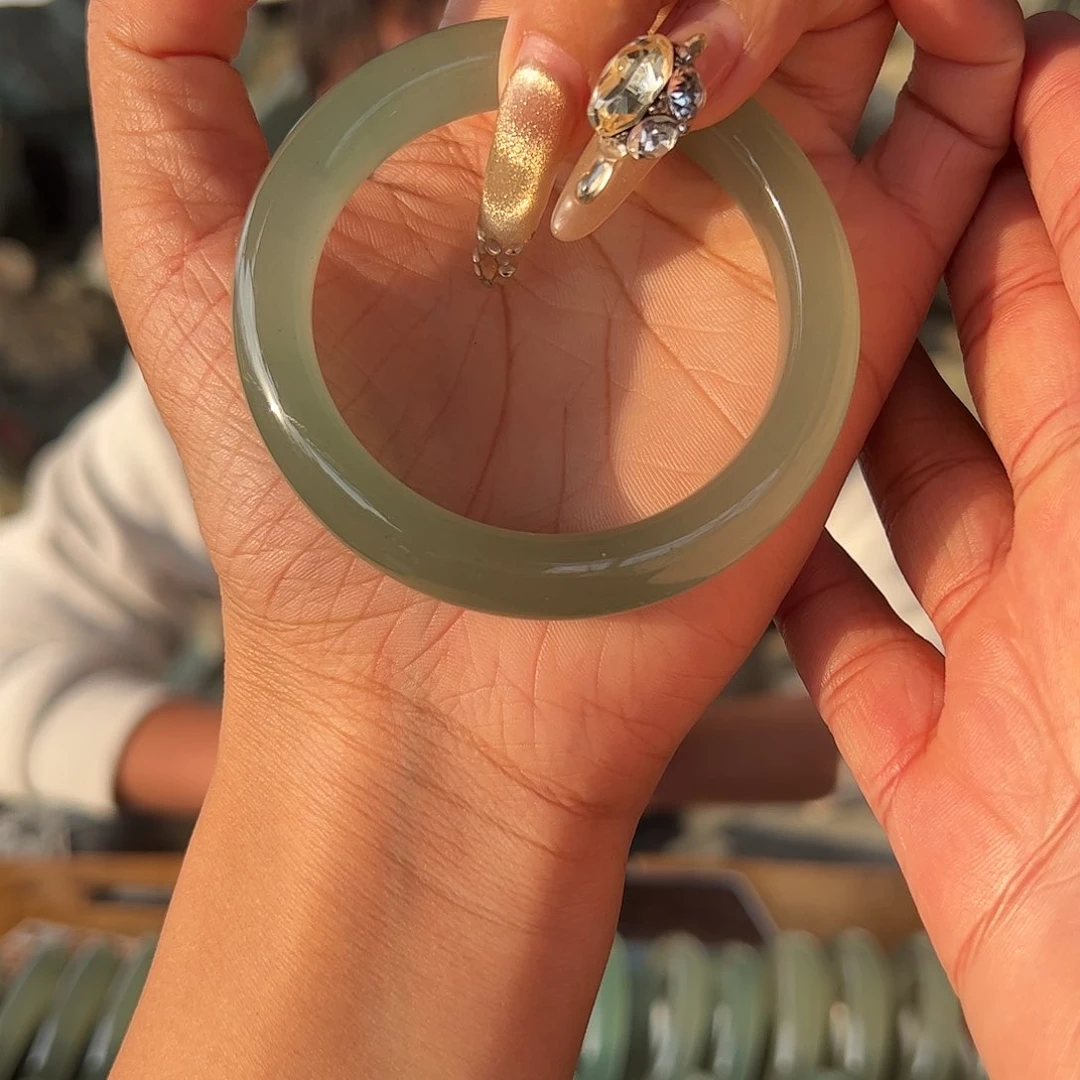 绿东陵冰晴水手镯