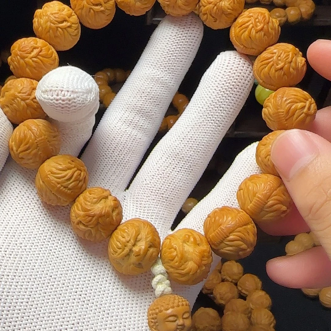 超***己吊坠猴头核桃猴头