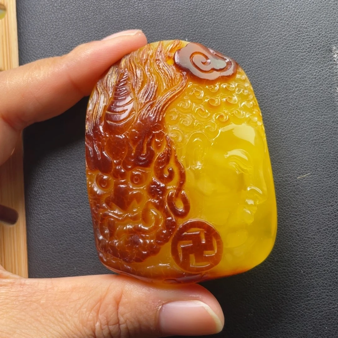 琥珀未镶嵌颈饰天然琥珀蜜蜡