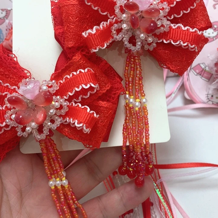 红色串珠流苏对夹