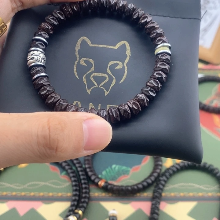 椰蒂手串多棱吞金兽