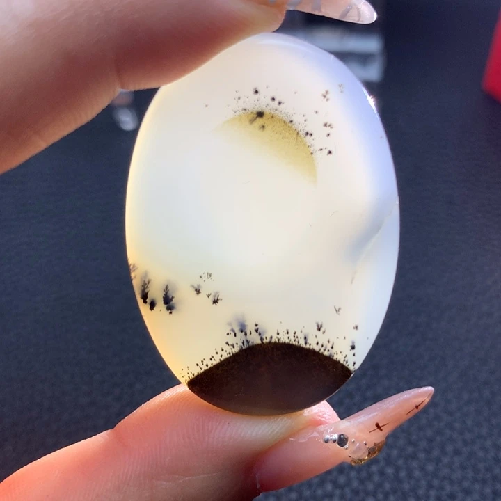 張***靈玛瑙/玉髓未镶嵌颈饰