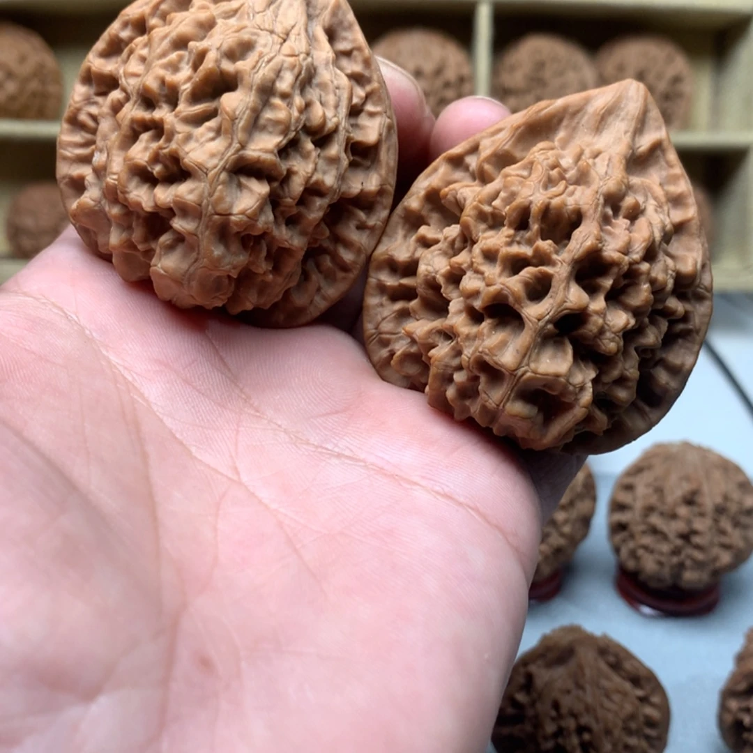 小***顽吊坠文玩核桃王勇大官帽