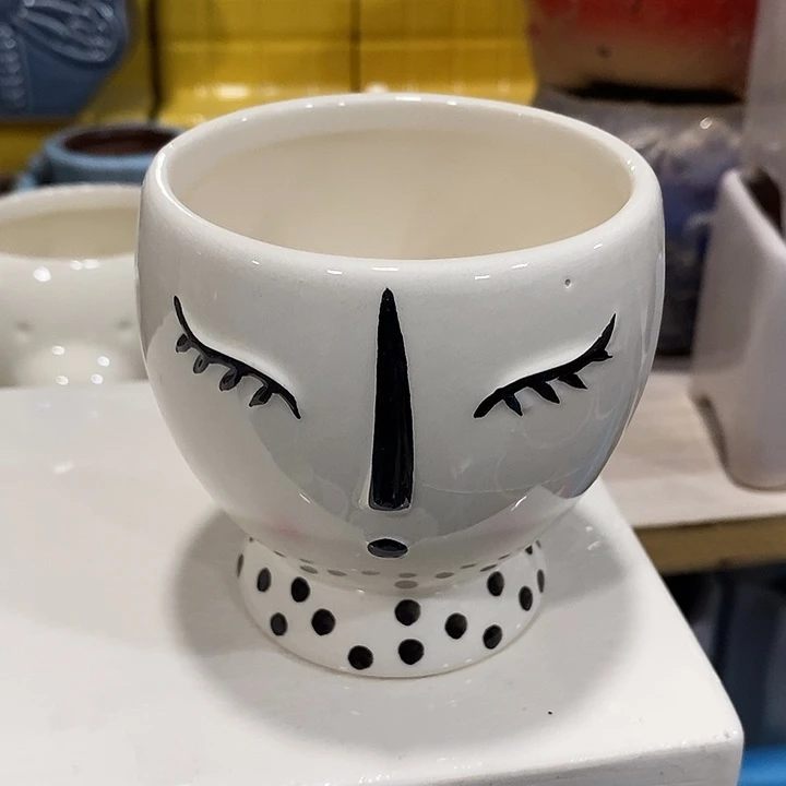 陶瓷花盆有孔 瑕疵介意勿拍