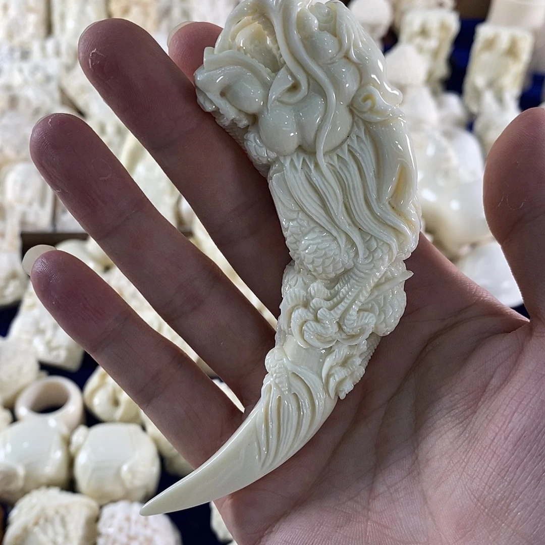 鹏***脖挂龙牙1111111111