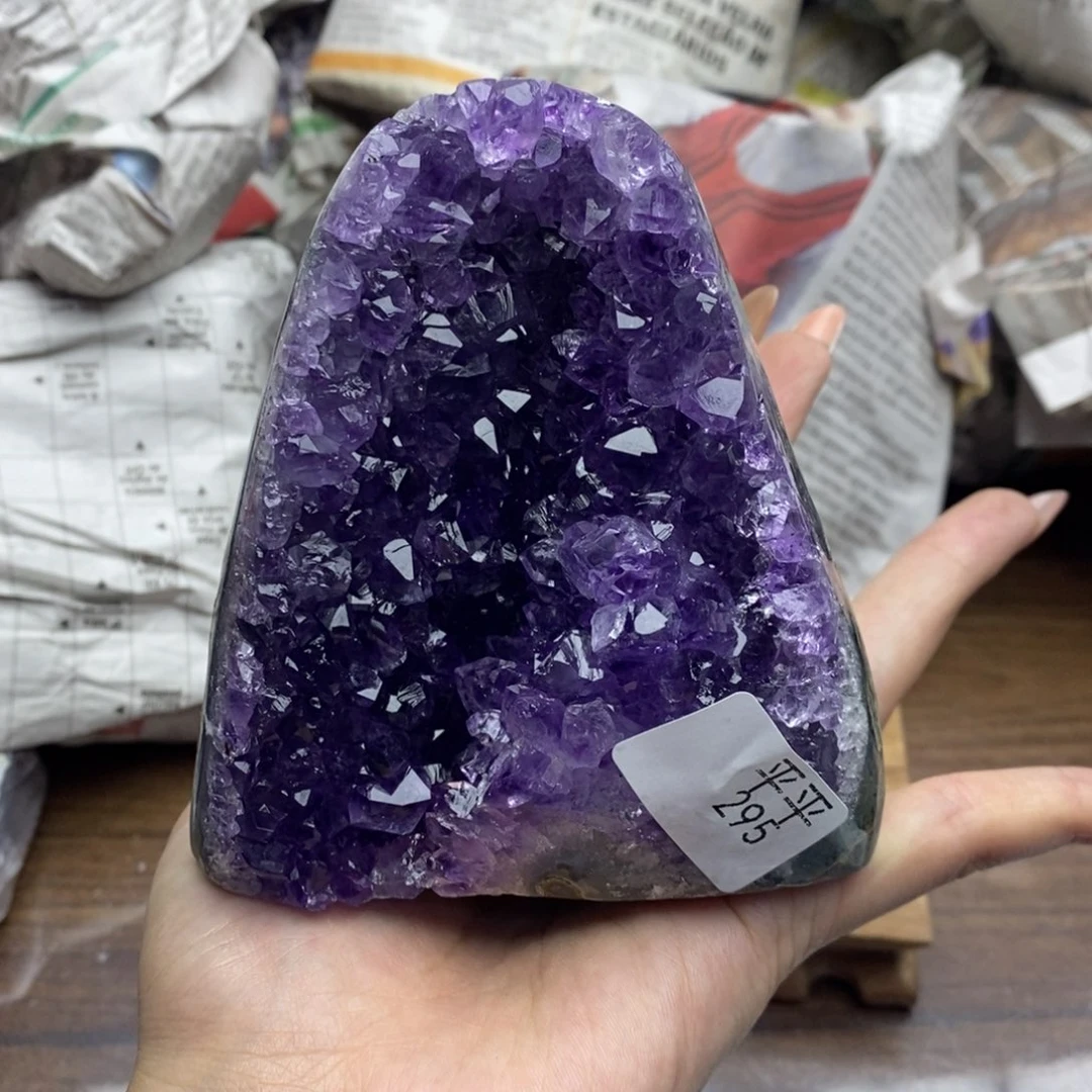 乌拉圭未镶嵌紫晶